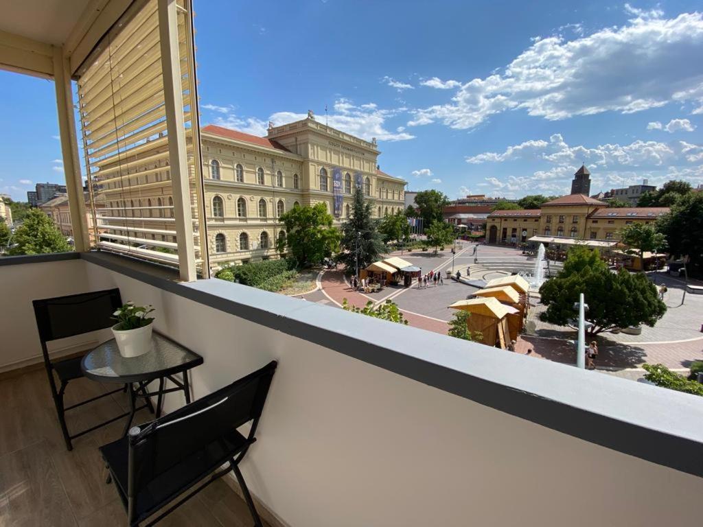 University City Life Bestern Σέγκεντ Εξωτερικό φωτογραφία